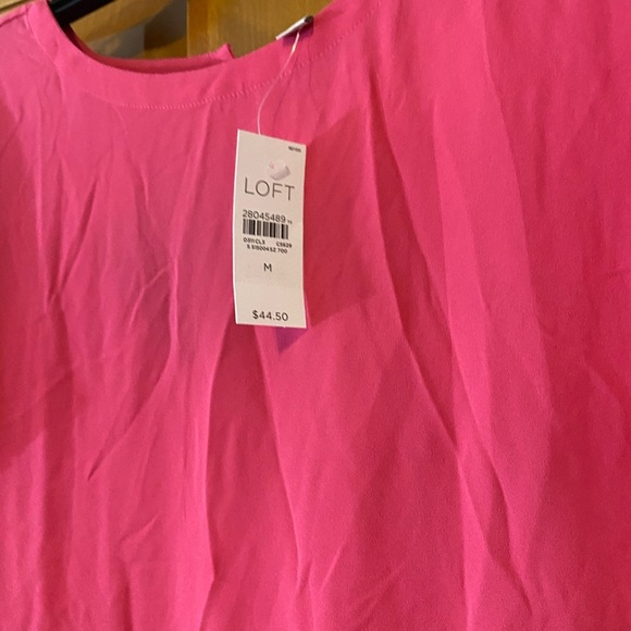 Ann Taylor Loft Peplum Blouse New Pink Lightweight Medium Buttons Summer - Picture 2 of 8